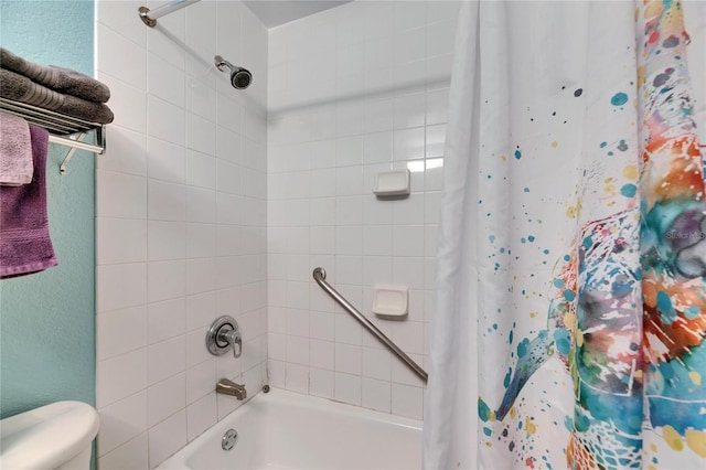 611 Destiny Dr Unit 304, Ruskin, FL 33570 - full bath featuring shower / bathtub combination with curtain and toilet