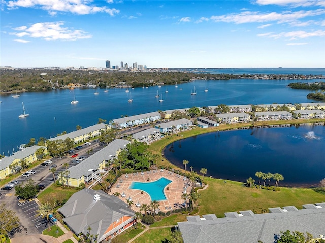 bird's eye view with a water view