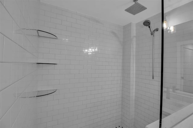 7 Georgia Ave, Crystal Beach, FL 34681 - full bathroom with tiled shower