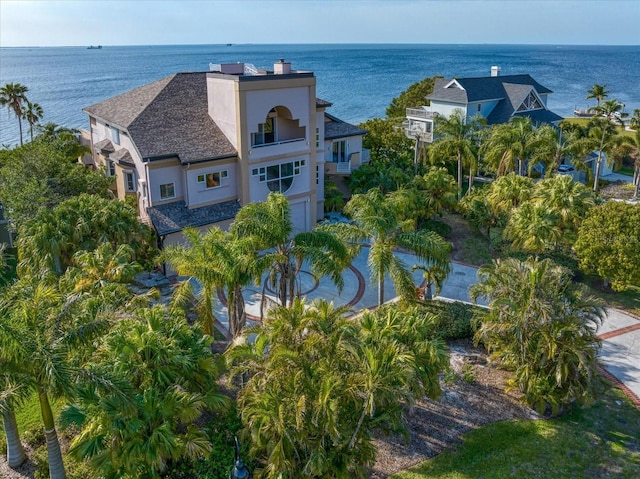 bird's eye view with a water view