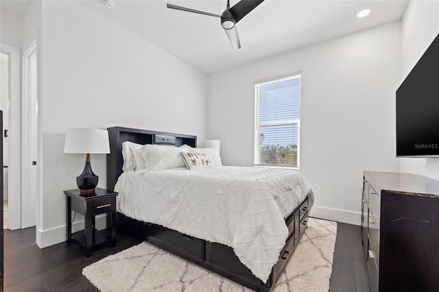 bedroom featuring recessed lighting, a ceiling fan, baseboards, and wood finished floors