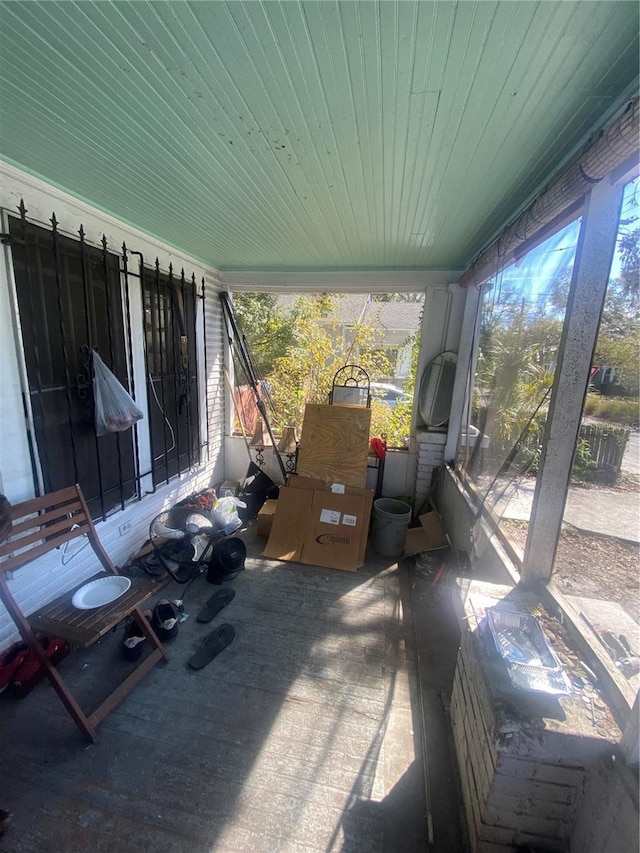 view of unfurnished sunroom