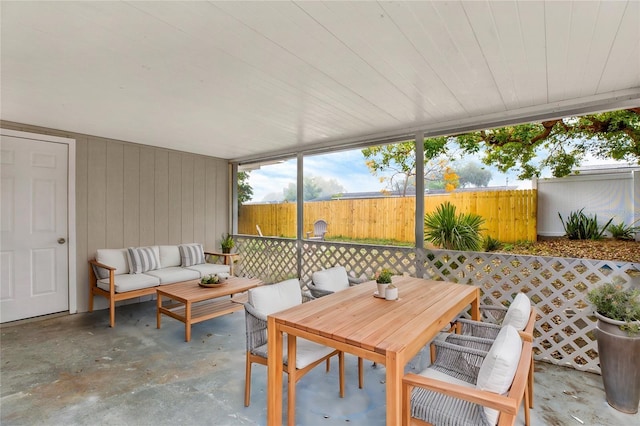 view of sunroom / solarium