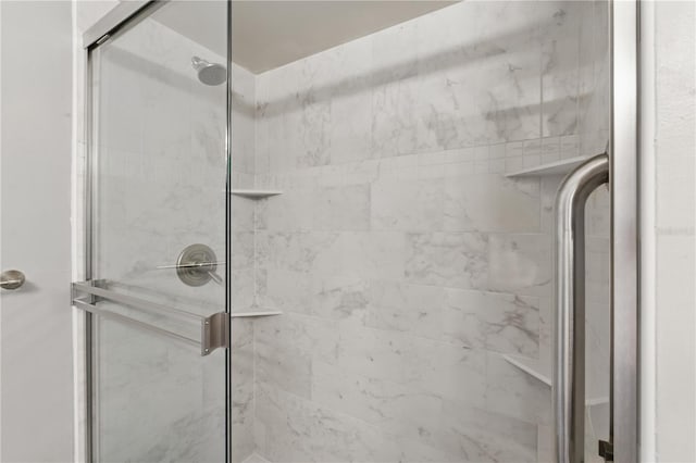 858 Cambridge Ct Unit 858, Dunedin, FL 34698 - bathroom featuring a shower stall