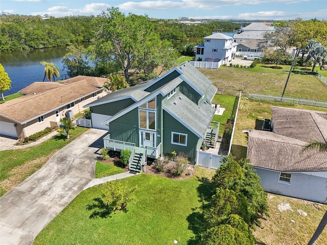 bird's eye view with a water view