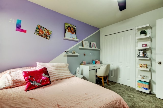 bedroom featuring ceiling fan, carpet floors, and a closet