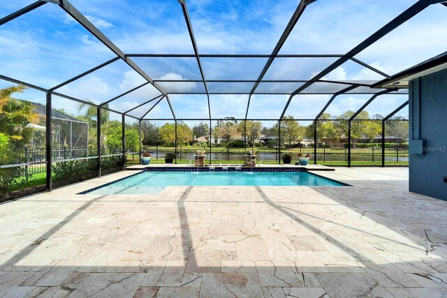 5115 Abisher Wood Ln, Brandon, FL 33511 - swimming pool featuring a patio area and glass enclosure