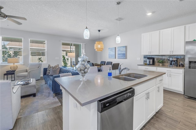 1109 Lady Gouldian Ct, Tampa, FL 33613 - photo 14