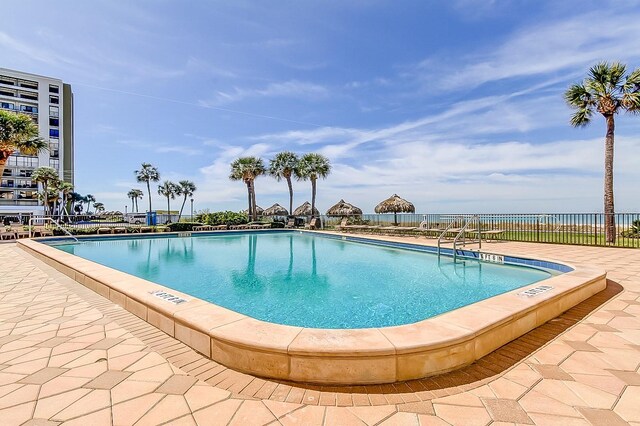 1460 Gulf Blvd Unit 506, Clearwater Beach, FL 33767 - view of community pool