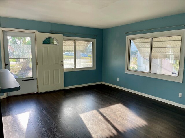 624 Folsom St S, Saint Petersburg, FL 33707 - photo 3