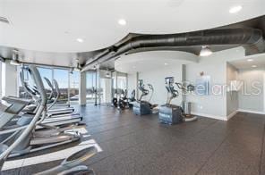 workout area with baseboards