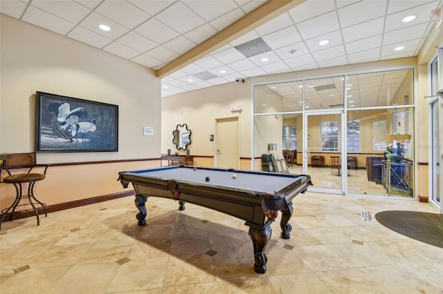 game room featuring recessed lighting, a drop ceiling, billiards, and baseboards