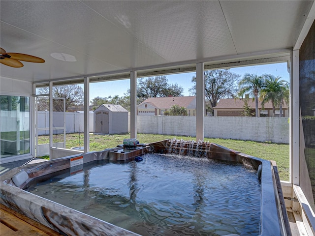 view of pool featuring a jacuzzi