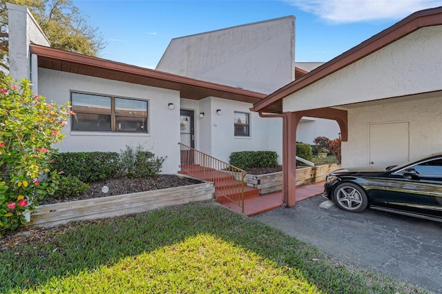 view of front of home with stucco siding