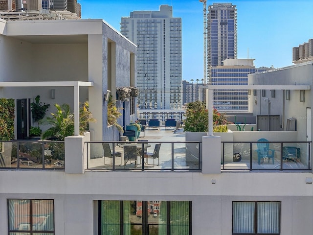 226 5th Ave N Unit 901, Saint Petersburg, FL 33701 - property's view of city