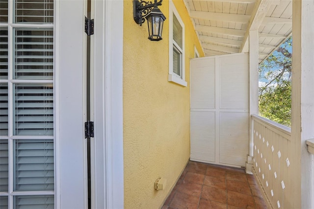 exterior space featuring stucco siding