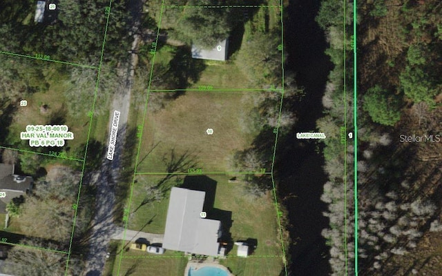 Listing photo 3 for 11124 Lake Shore Dr, Land O Lakes FL 34637