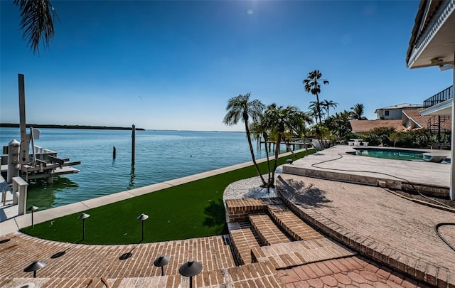 view of water feature