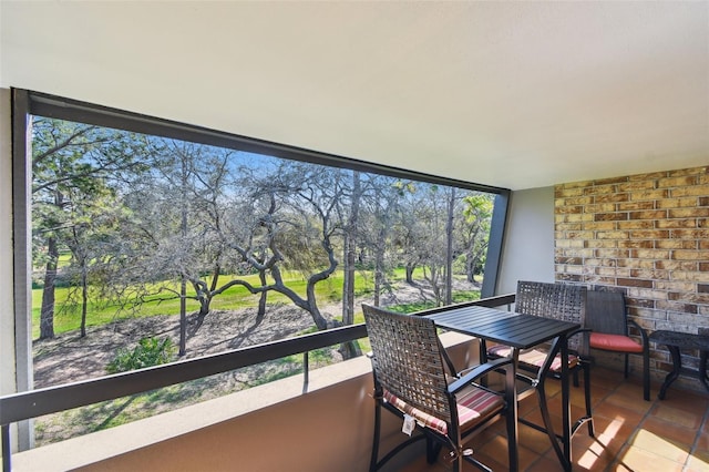 view of sunroom / solarium