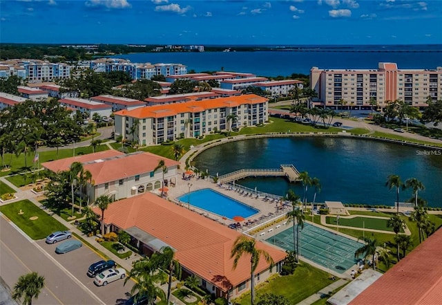 bird's eye view featuring a water view