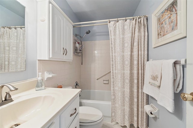 full bathroom featuring toilet, shower / bathtub combination with curtain, and vanity