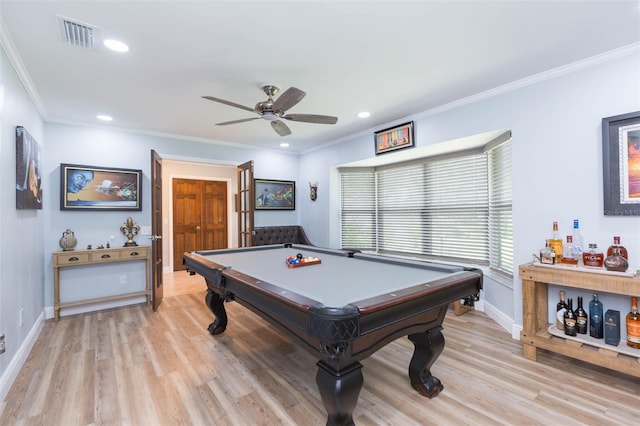 2709 Fairway View Dr, Valrico, FL 33596 - playroom with ornamental molding, recessed lighting, visible vents, and light wood-style flooring