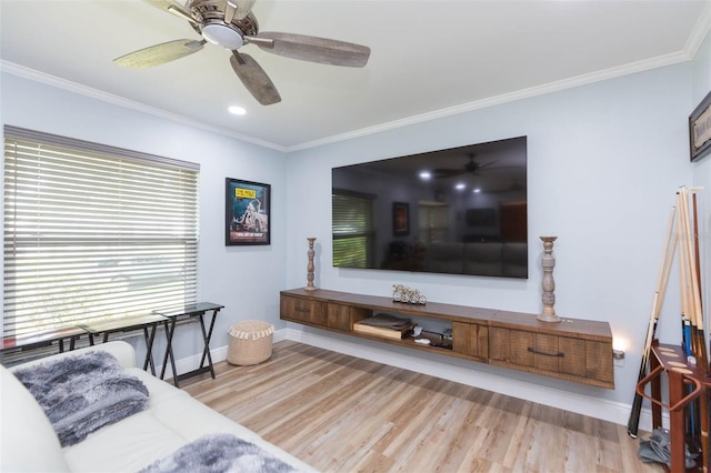 2709 Fairway View Dr, Valrico, FL 33596 - living area featuring light wood-style flooring, ornamental molding, and baseboards