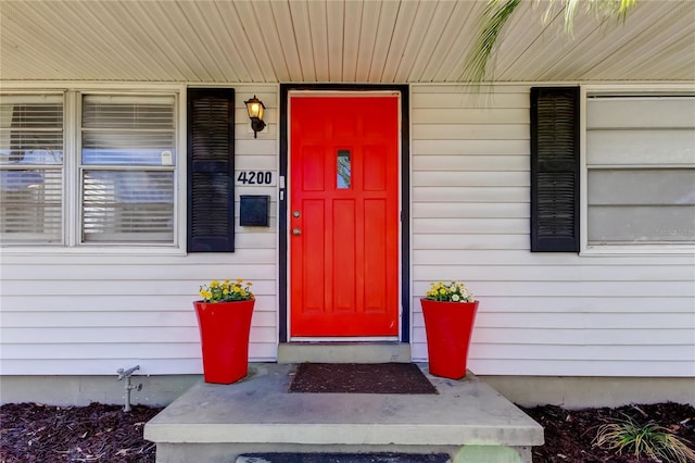 view of property entrance