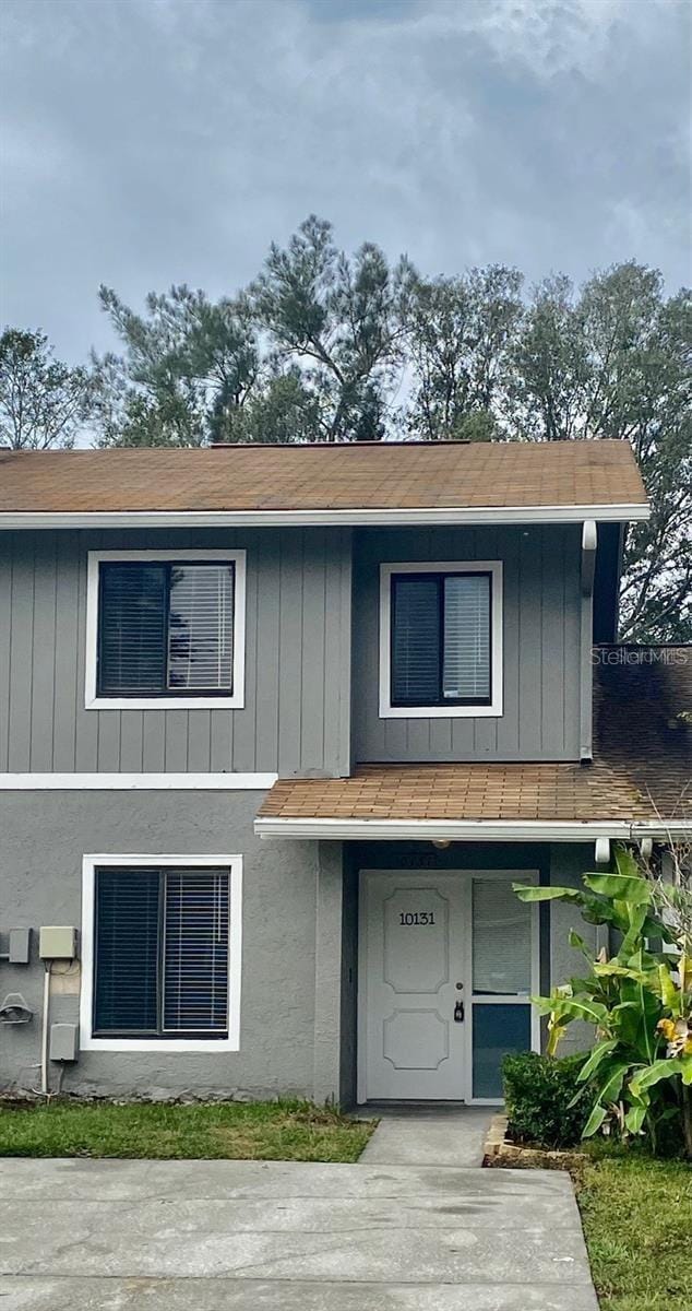 view of townhome / multi-family property