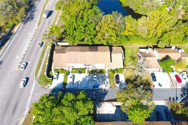 10131 Lake Oak Cir, Tampa, FL 33624 - photo 39