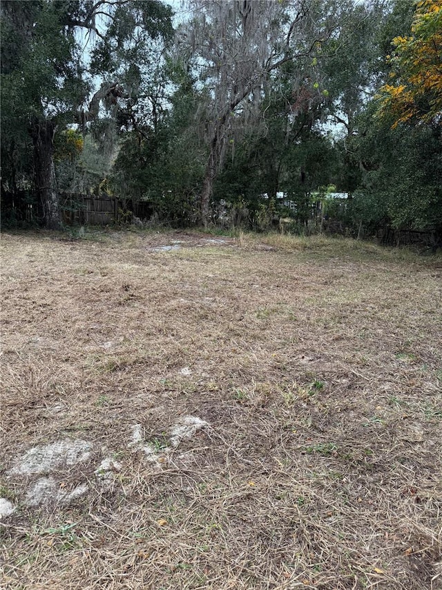 8663 E Hooker Pl, Floral City, FL 34436