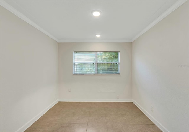 5813 18th Ave S, Gulfport, FL 33707 - unfurnished room featuring recessed lighting, baseboards, and ornamental molding
