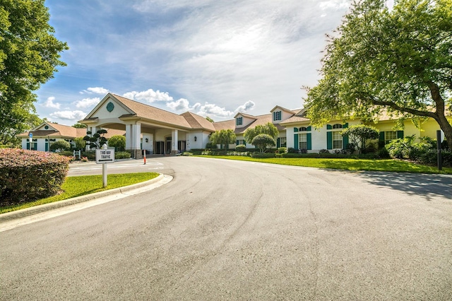 view of front of home with a front yard