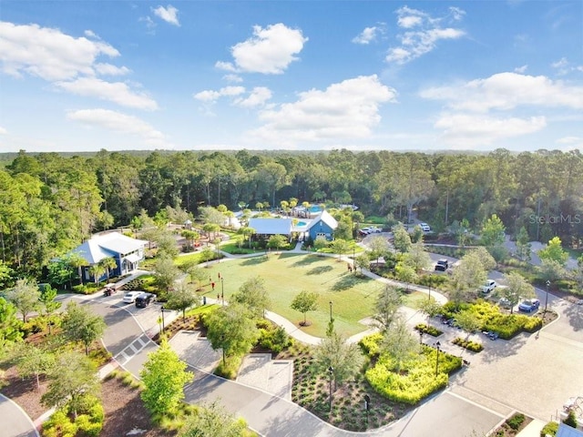 bird's eye view with a view of trees