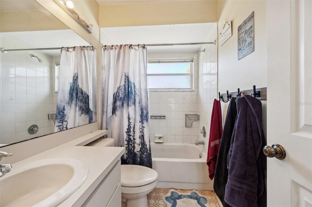 full bath featuring toilet, vanity, and shower / tub combo with curtain