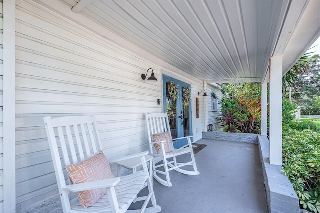 view of patio featuring covered porch