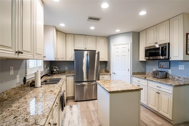 kitchen featuring visible vents, recessed lighting, appliances with stainless steel finishes, and light wood-type flooring