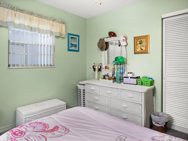 bedroom with a closet