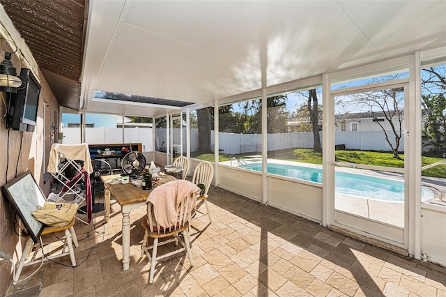 view of sunroom / solarium