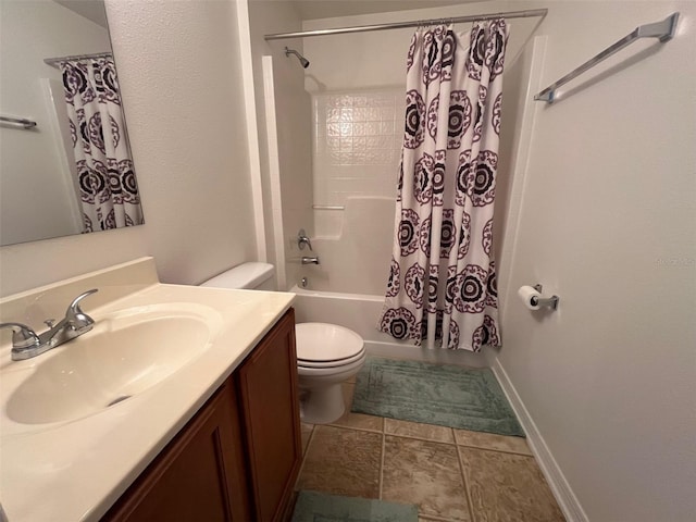 full bath with shower / tub combo with curtain, toilet, vanity, tile patterned flooring, and baseboards