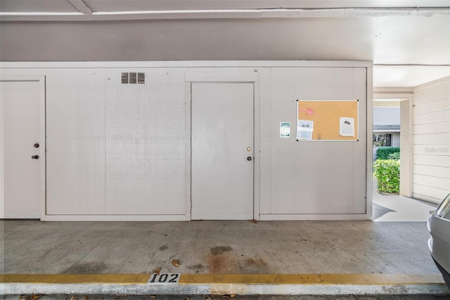 foyer with visible vents