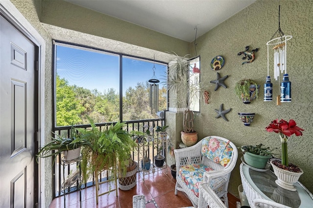 10017 Courtney Palms Blvd Unit 301, Tampa, FL 33619 - sunroom with healthy amount of natural light