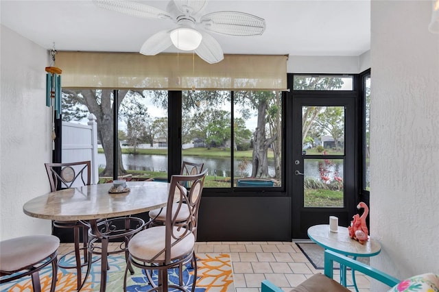 11430 94th St, Largo, FL 33773 - sunroom featuring a water view