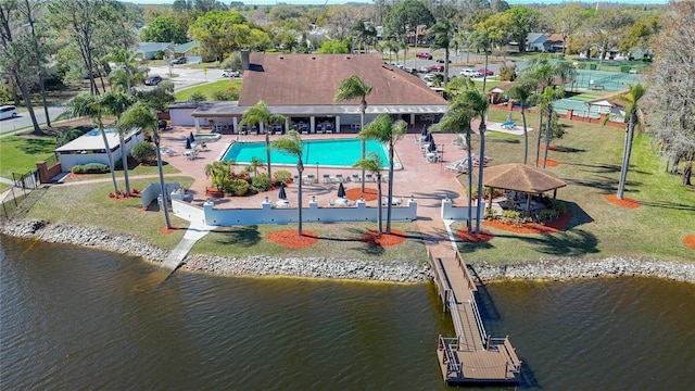 bird's eye view with a water view