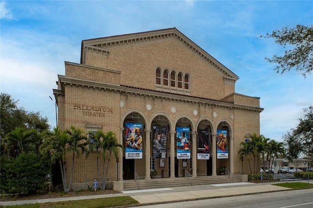 view of building exterior