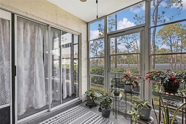 view of sunroom / solarium