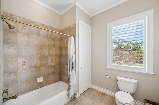 full bathroom with shower / bathtub combination with curtain, toilet, ornamental molding, tile patterned flooring, and baseboards