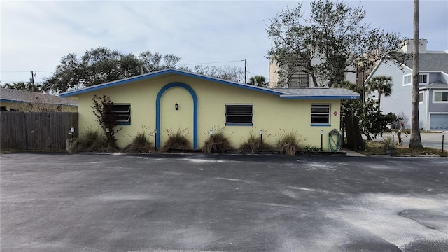 822 1st St, Indian Rocks Beach, FL 33785