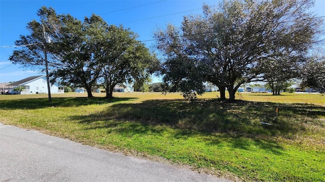 Listing photo 3 for 0 Riviera Dr Lot 17, Lake Wales FL 33898