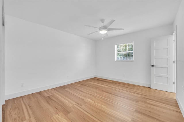 1842 Oklahoma Ave NE, Saint Petersburg, FL 33703 - unfurnished room featuring light wood finished floors and ceiling fan